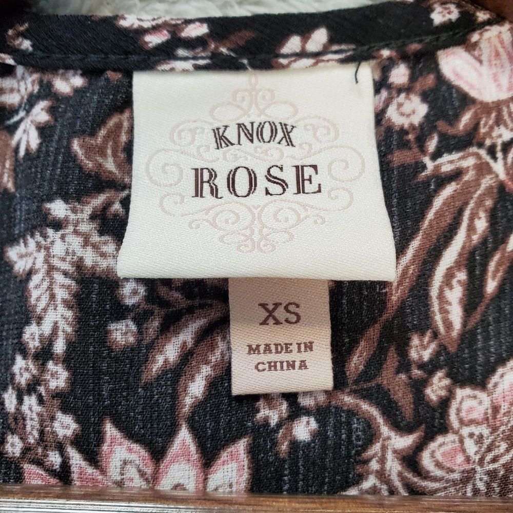 Knox Rose Floral‎ Boho Peasant Blouse XS Black Pink Bell Sleeve Top - Picture 9 of 9
